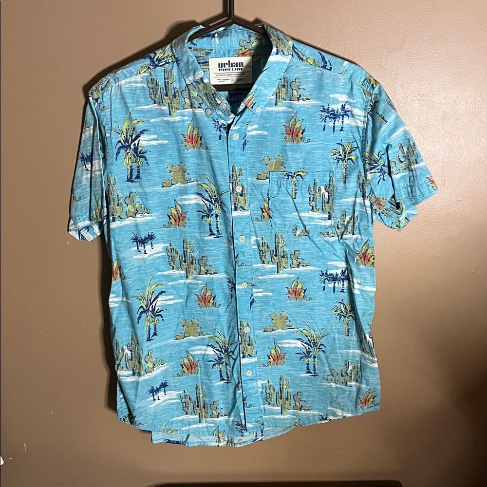 😄100% Cotton Hawaiian Style Shirt - Size Large